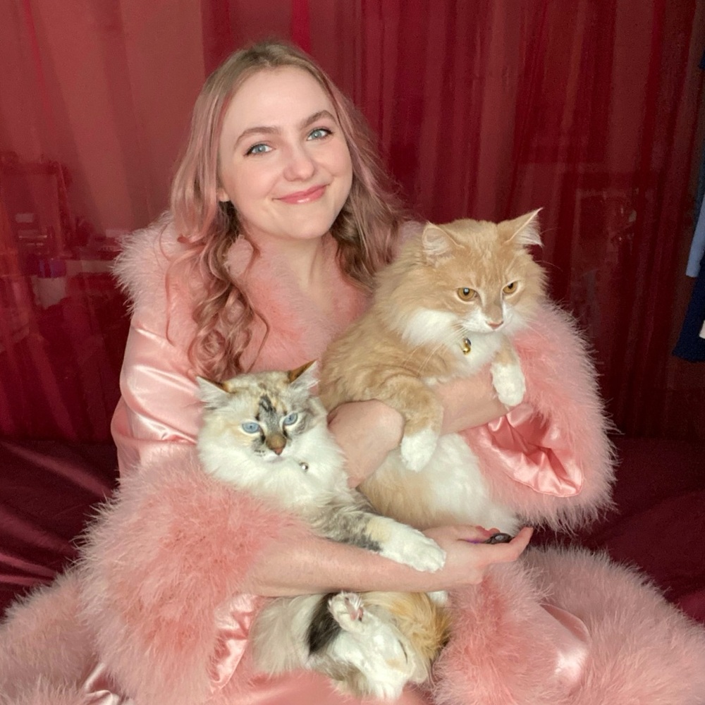 Meet your Posher, Cecilia